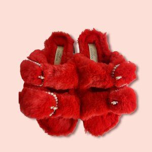 Available @deuxdulce-Luxurious Faux Fur  & Faux Pearl Slippers Women's SIZE 7.5